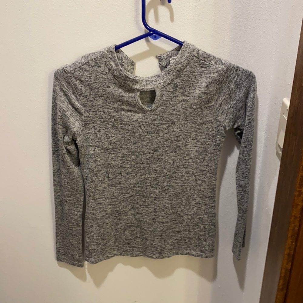 Grey circle cut out long sleeve